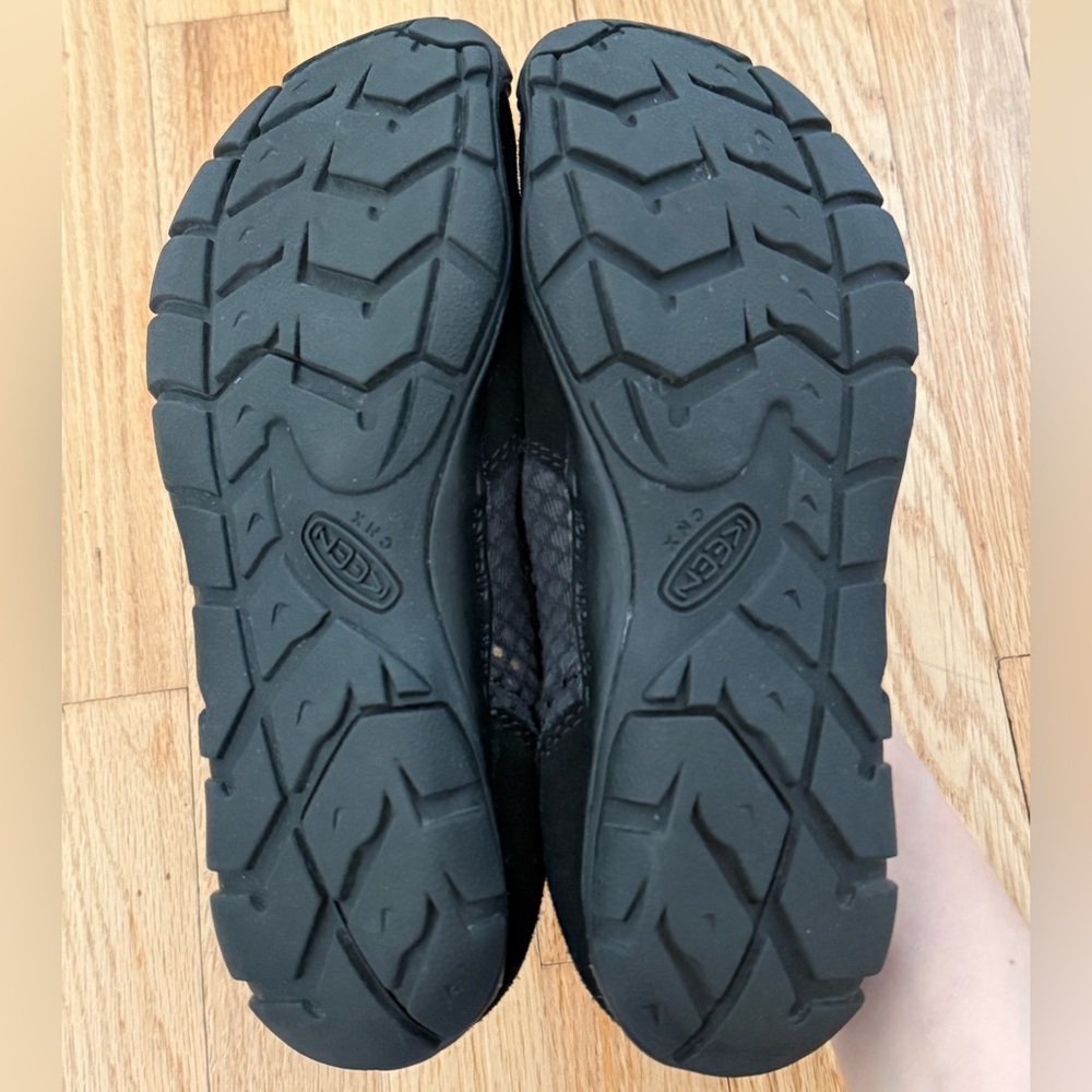 Keen flats! - Picture 3 of 4